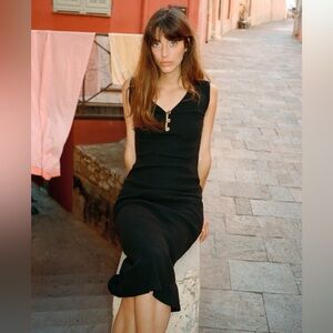 ZARA COTTON RIBBED SLEEVELESS V NECK MIDI DRESS with BUTTON DETAIL Black M